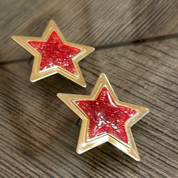 Vintage 1980’s Style Gold-tone Stars with Red Glitter - Picture 4 of 15
